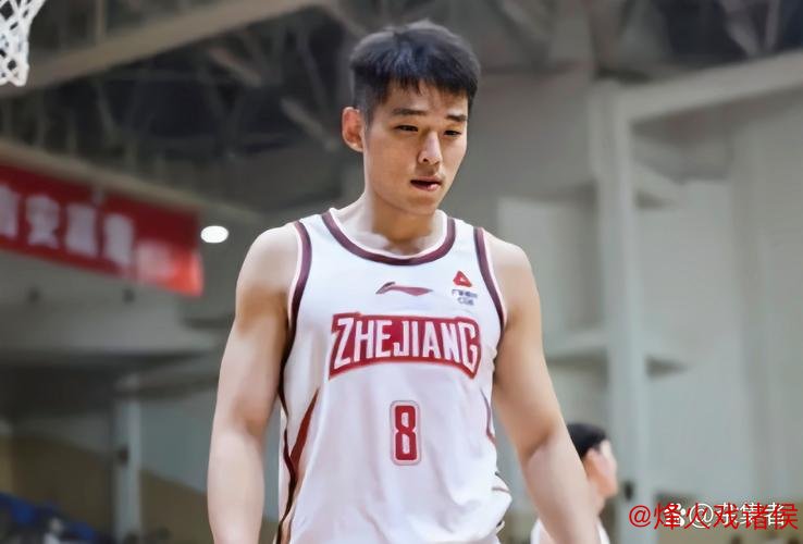 程帅澎15+10领衔,浙江6人得分上双狂胜宁波,马奇空砍32+8 程帅澎15+10领衔,浙江6人得分上双狂胜宁波,马奇空砍32+8