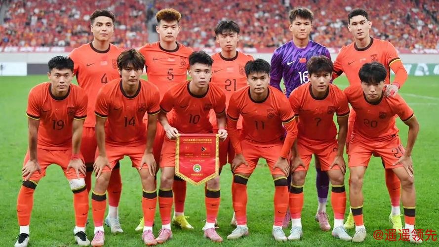 变阵冲决赛！U23国足VS越南首发：换6人，向余望先发，王钰栋替补