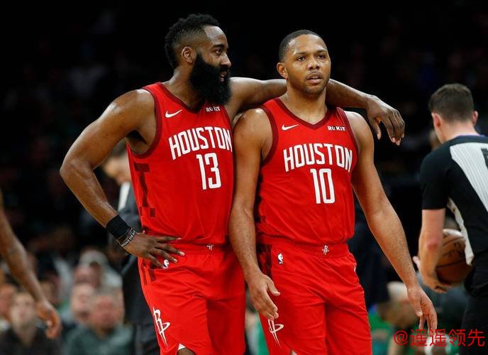 史密斯恐离队！火箭引援瞄准四大后卫，谁更与球队匹配？