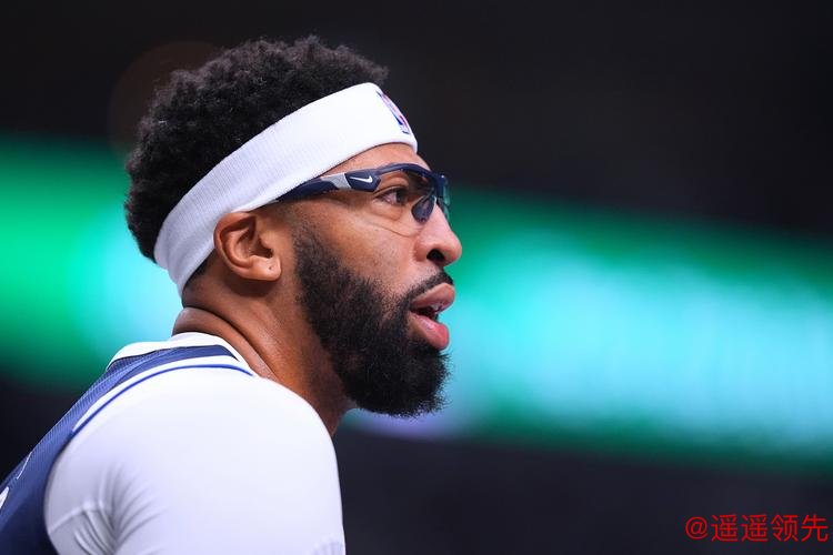 独行侠官方：浓眉伤势无需手术 恢复时间预计六周左右